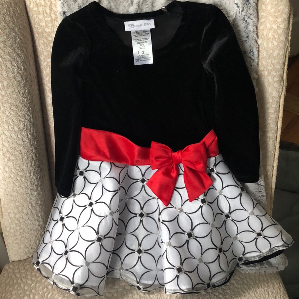 Girls velvet dress